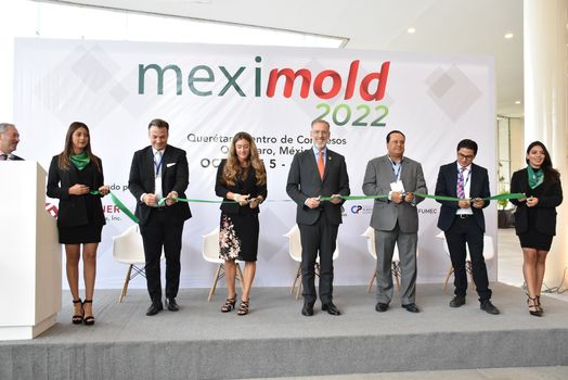 Inauguran la expo Meximold; Expo de la industria del plástico